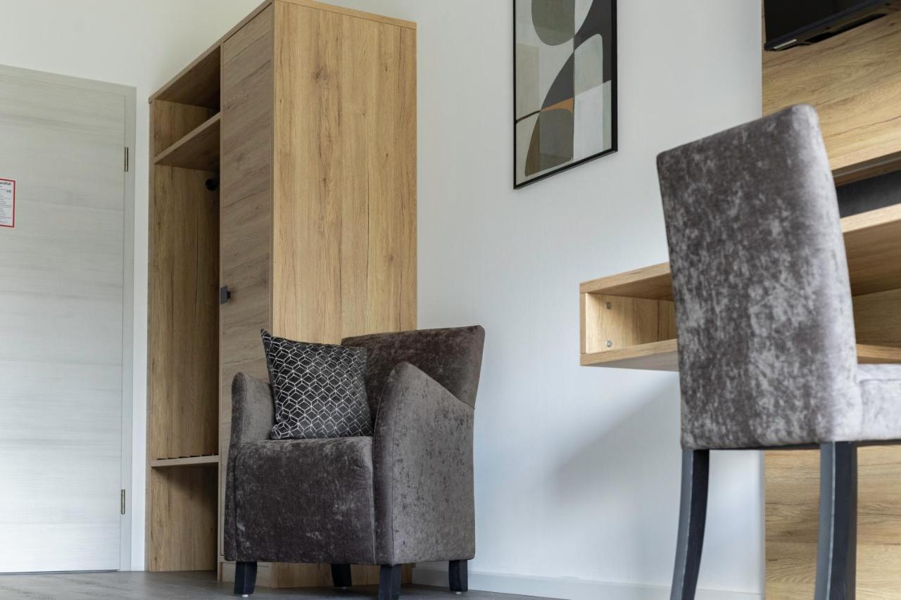 Kadir Bey & Four Rooms Osterronfeld Bagian luar foto